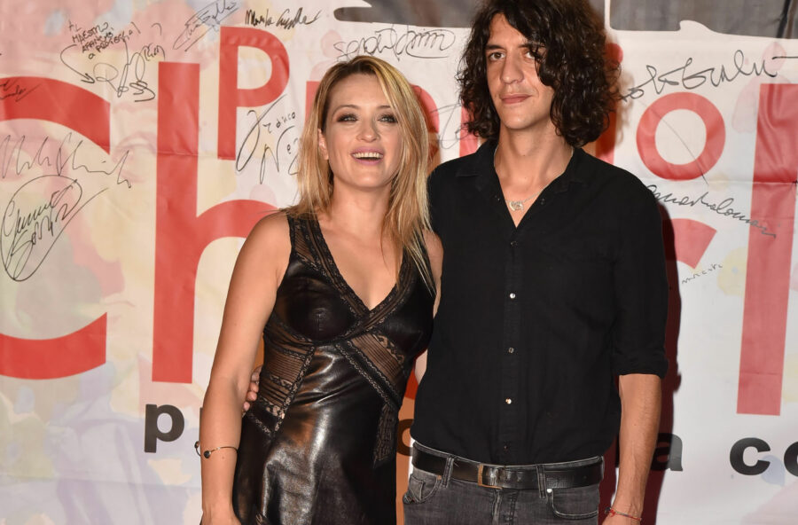 Coppie vip: quando le attrici amano i musicisti Coppie vip: quando le attrici amano i musicisti