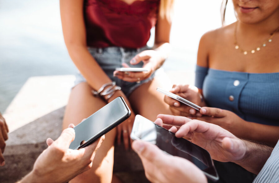 Iperconnessi? Occhio a questi segnali Iperconnessi? Occhio a questi segnali