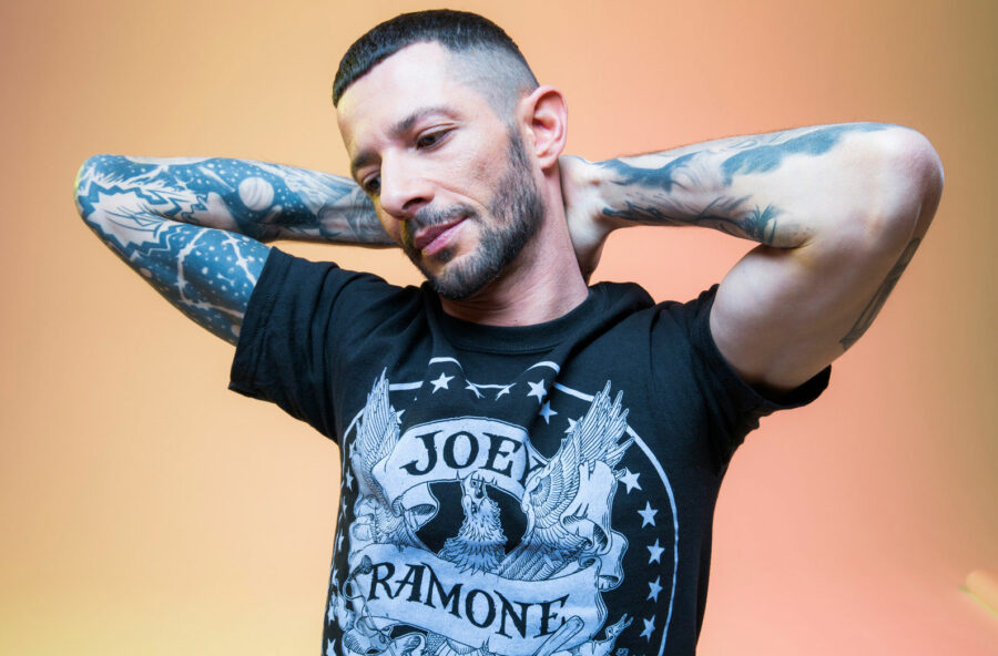 Nesli lo promette: “Vengo in pace” Nesli lo promette: “Vengo in pace”