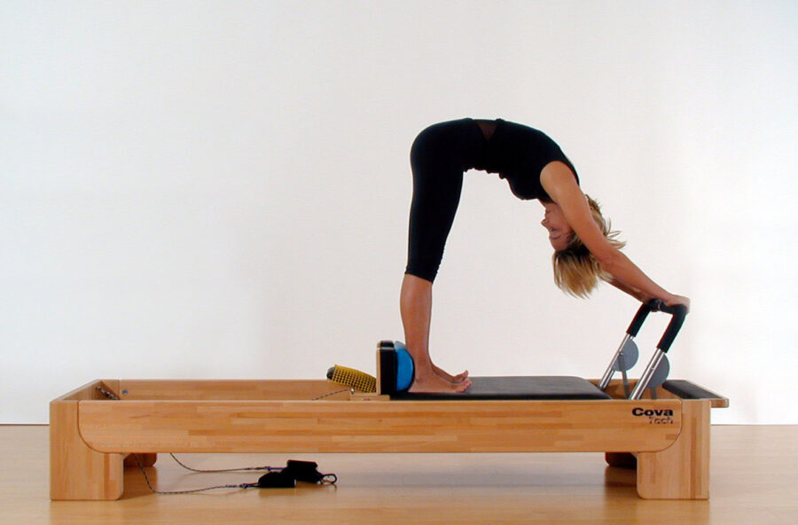 Pilates: fai l’Elephant sul Reformer. L’esercizio total body funziona!