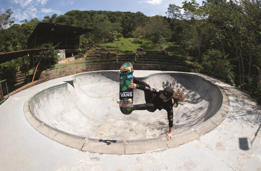 Skateboard: a fare acrobazie si impara. I corsi sono tutti al femminile