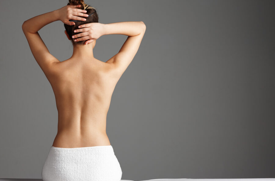 Schiena e collo: via rigidità e dolori con gli esercizi del metodo Feldenkrais