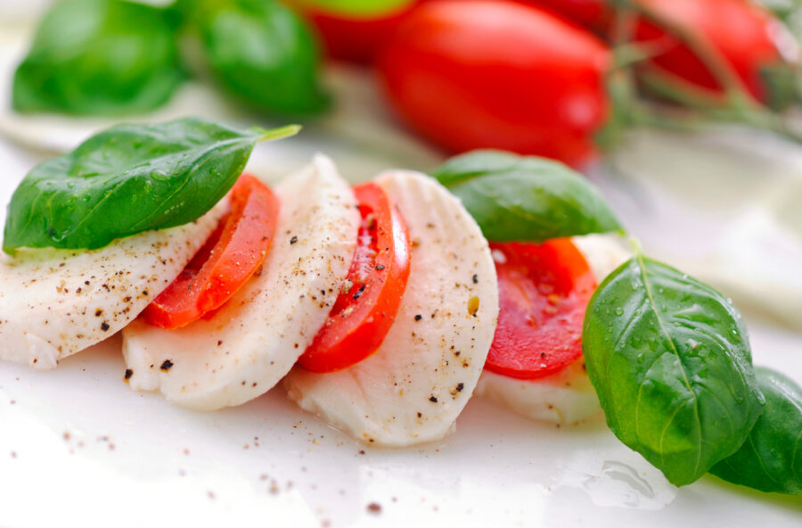 Mozzarella, 5 consigli per gustarla al meglio