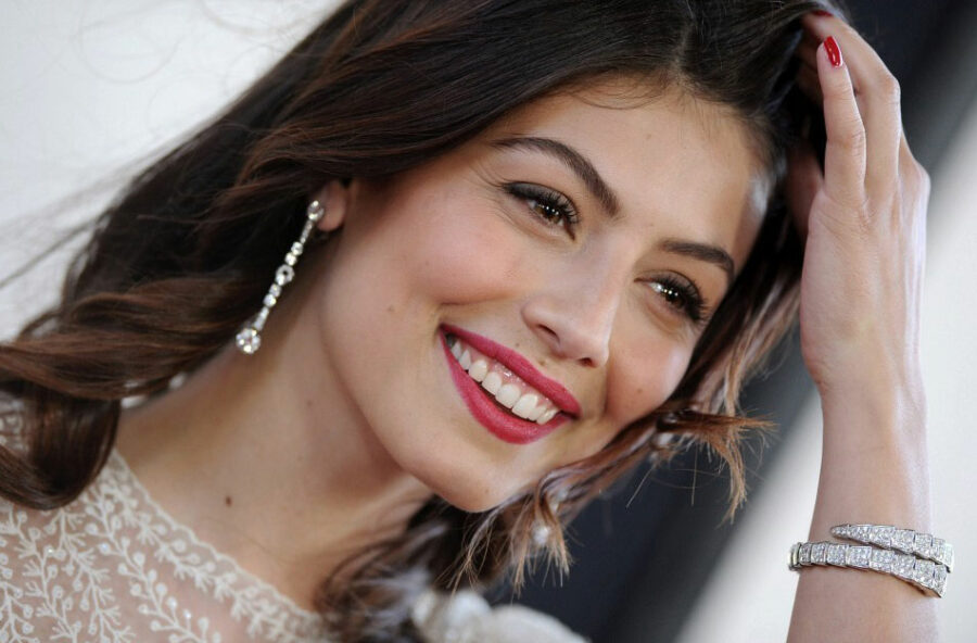 Venezia 76, Alessandra Mastronardi sarà la madrina della Mostra del Cinema