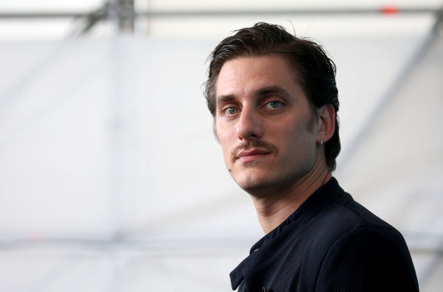 Venezia ’76: il riscatto e la disillusione di Luca Marinelli-Martin Eden