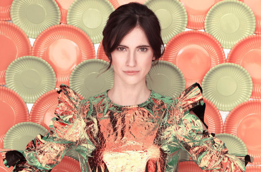 Serie tv: Lodovica Comello &egrave; Extravergine