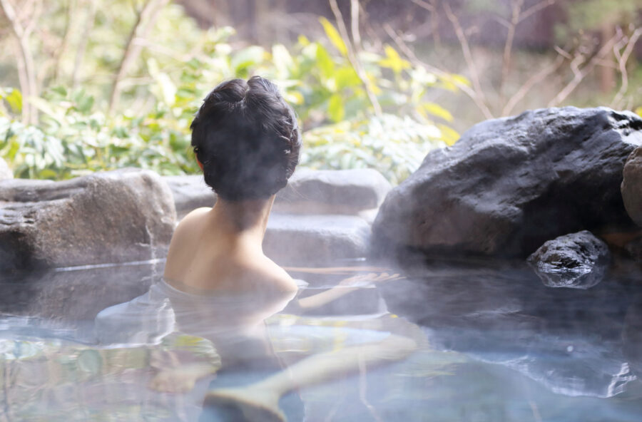 Bagno di bellezza? Prova l’onsen giapponese
