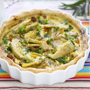 Quiche ai carciofi con funghetti ed erbe aromatiche