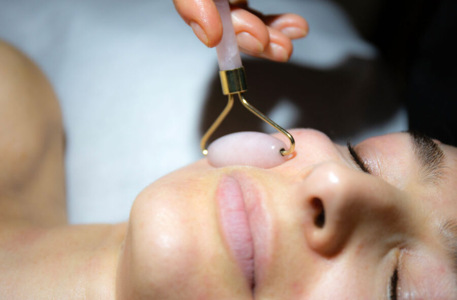 Massaggio kobiki per viso e corpo