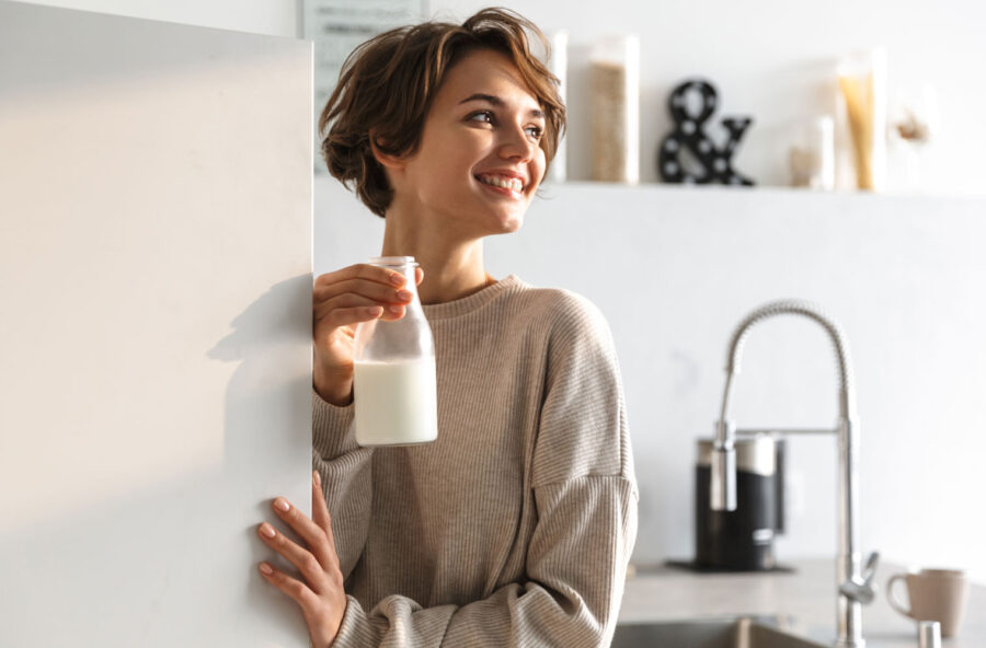 Latte o bevanda vegetale? Scegli ciò che è giusto per te Latte o bevanda vegetale? Scegli ciò che è giusto per te
