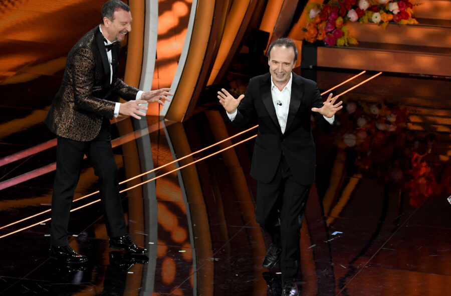 Sanremo 2020, una terza serata piena di musica e poesia