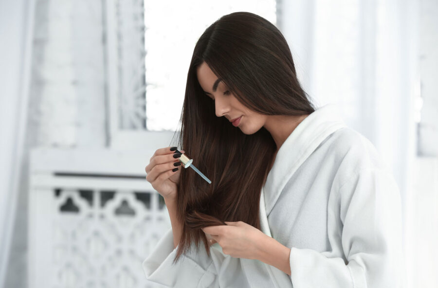 Capelli: cinque modi per curarli con gli oli