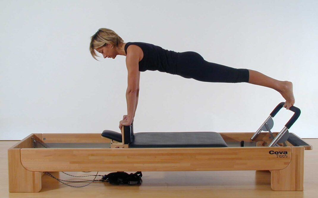 Pilates - Reformer - balance control front Pilates - Reformer - balance control front