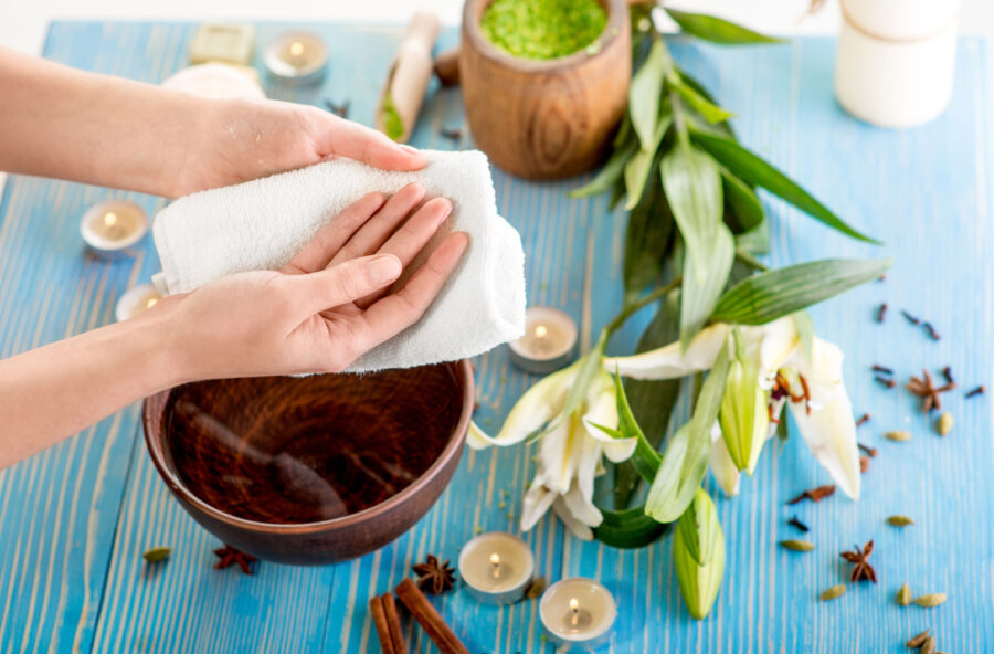 Mani perfette con il rituale fai-da-te Mani perfette con il rituale fai-da-te