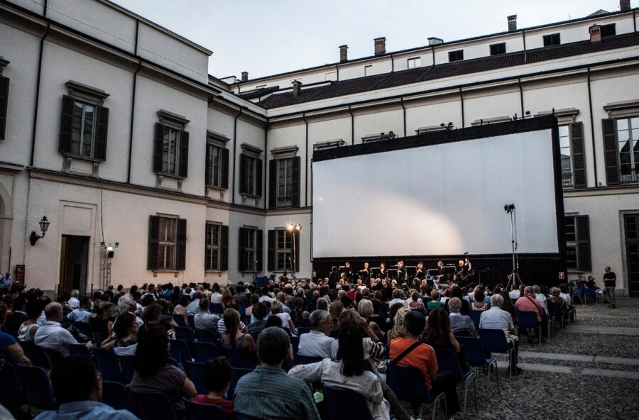 Il cinema a Milano punta sulle arene estive
