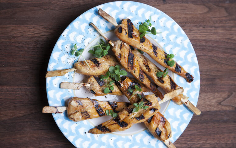 spiedini di pollo marinati al limone