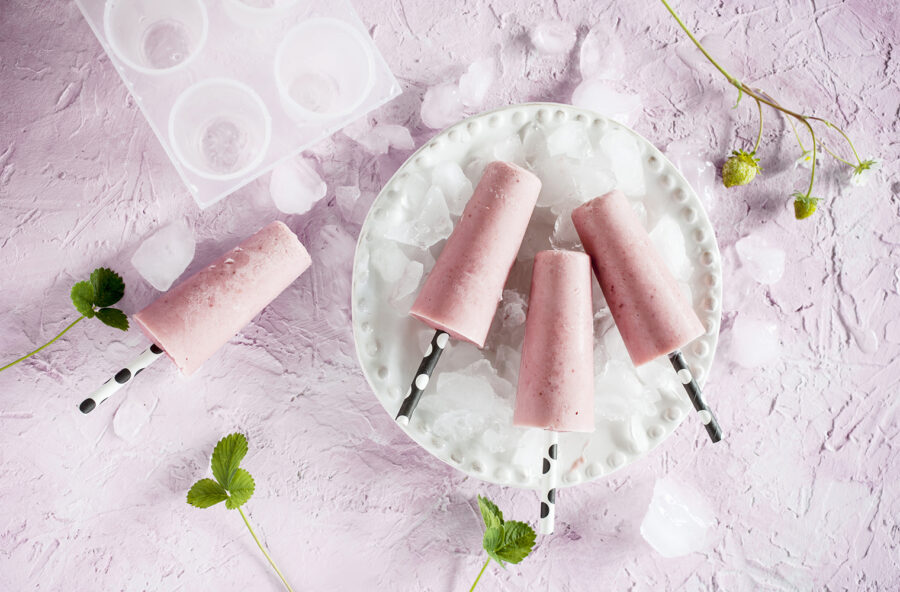 Ghiaccioli banana e fragole