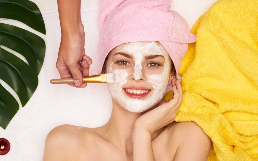 maschera con farina di sesamo maschera con farina di sesamo