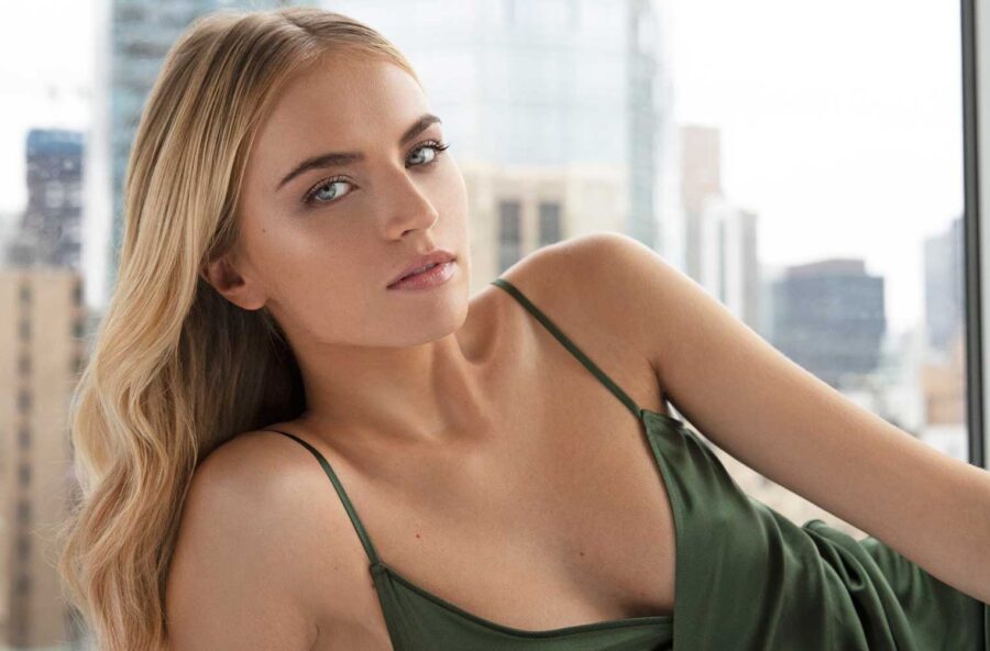 Capelli danneggiati e spenti? Ci vuole un trattamento intensivo alla cheratina