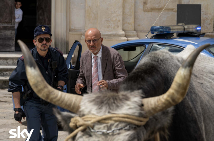 Cops, una banda di poliziotti capitanata da Claudio Bisio