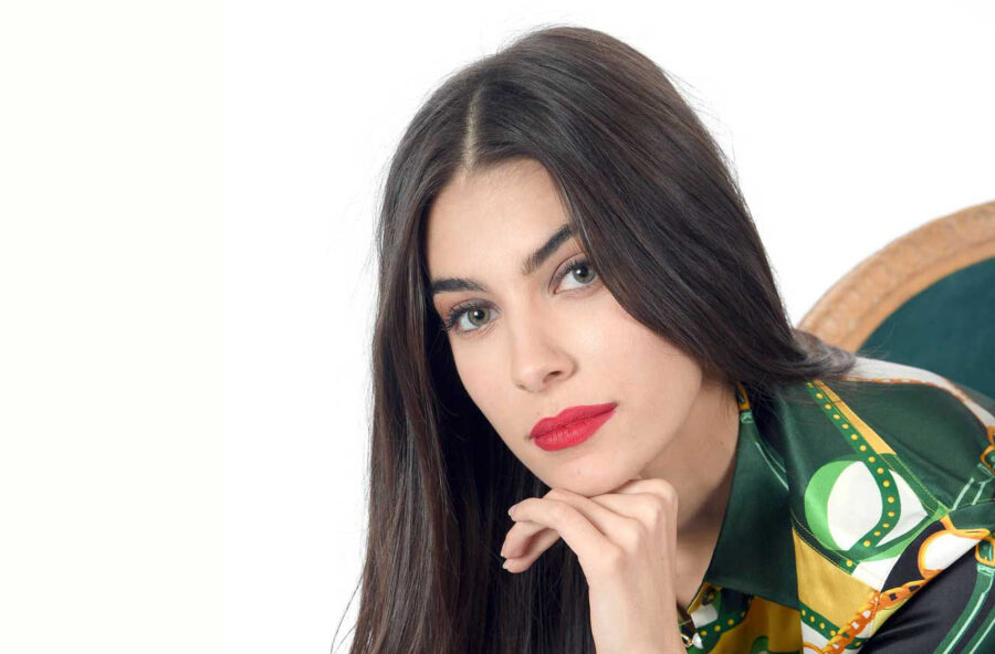 Miss Italia 2020 si chiama Martina Sambucini ed è stata eletta in streaming