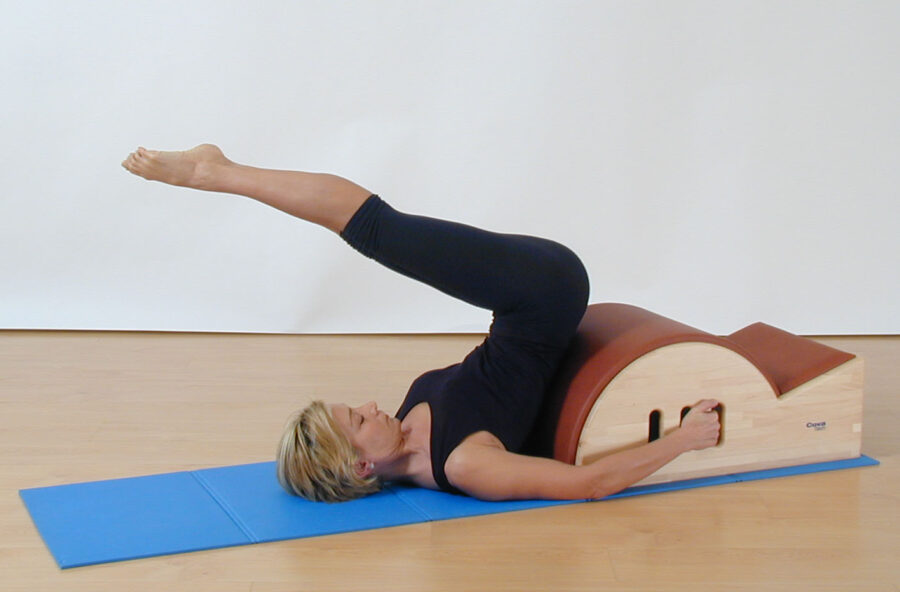 Pilates: pancia piatta con il Cavatappi. Sulla Step barrel o a corpo libero