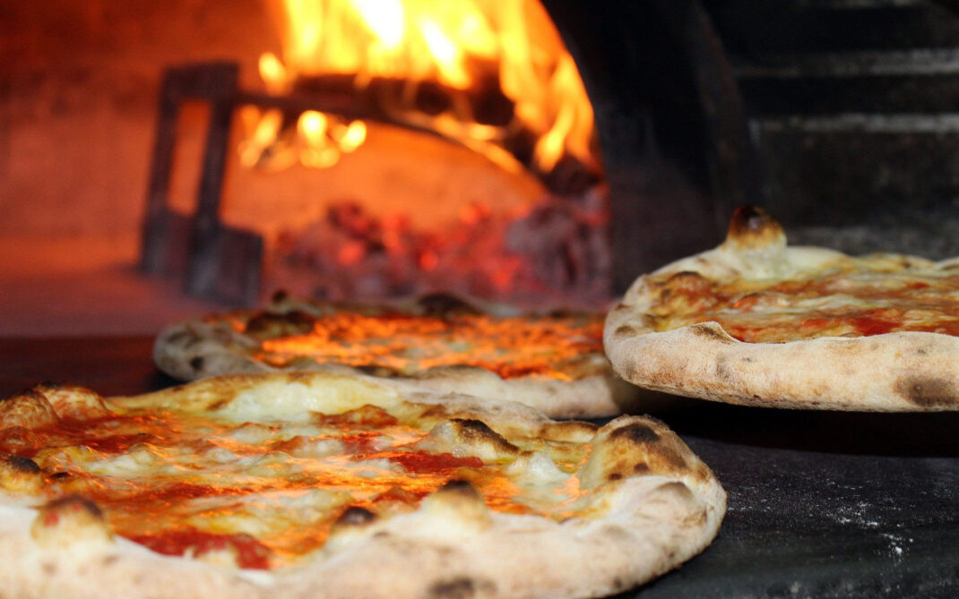 pizza pizza