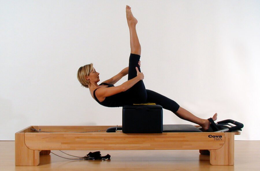 Pilates: fai l&rsquo;Albero per modellare tutto il corpo. Sul Reformer e a corpo libero
