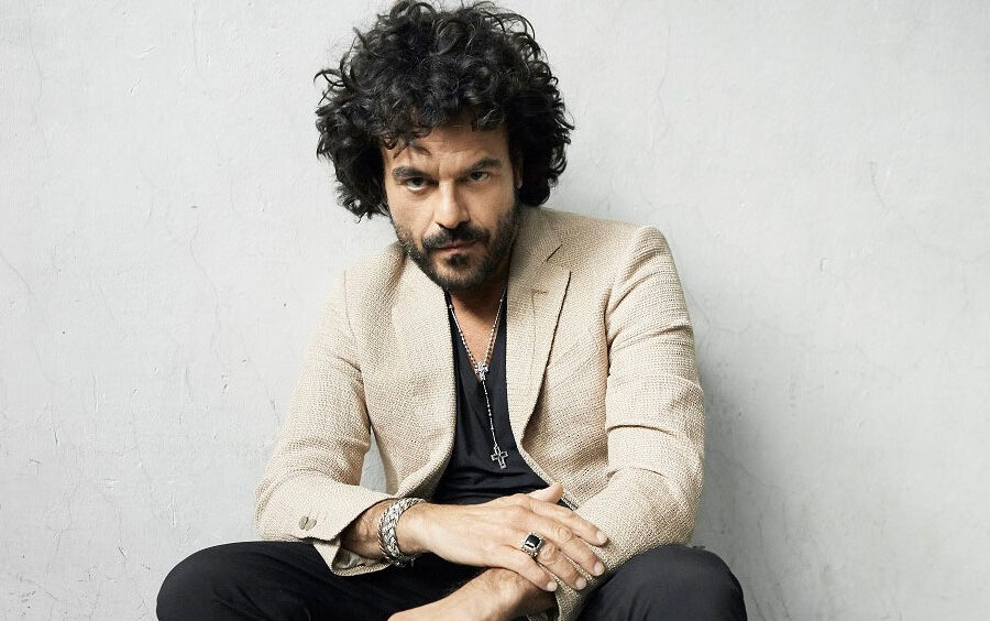 Francesco Renga, un veterano a Sanremo 2021