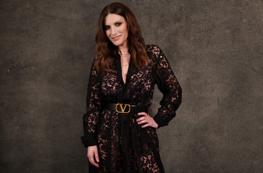 Golden Globe 2021: l’emozione di Laura Pausini che vince per la migliore canzone