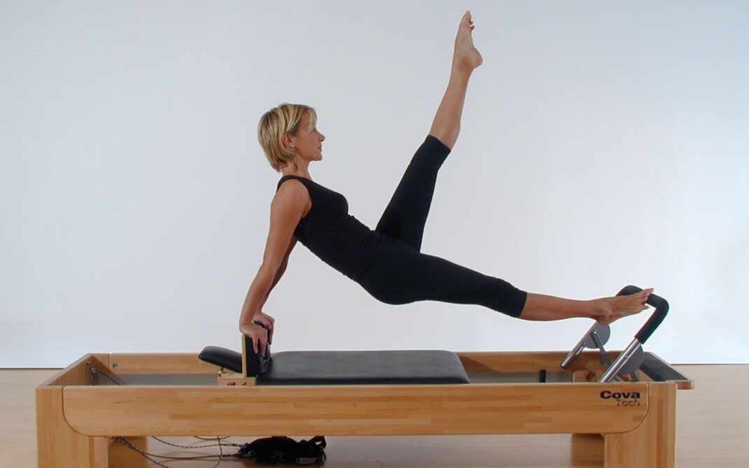 Pilates - balance contro back Pilates - balance control back