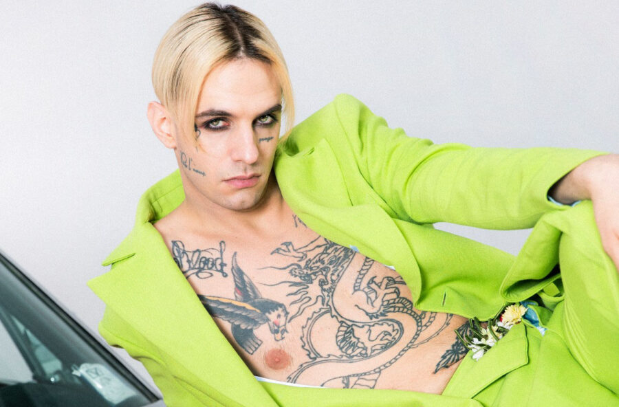 Achille Lauro: il nuovo album tra punk rock e trasgressione
