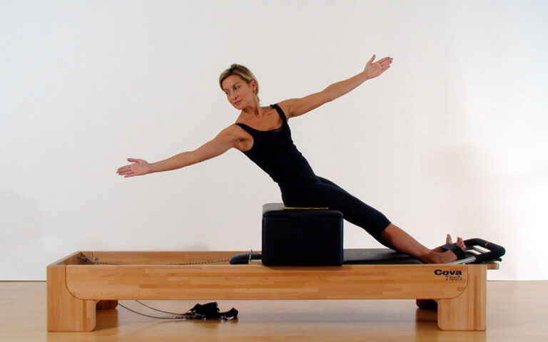 Pilates - twist girovita Pilates - twist girovita