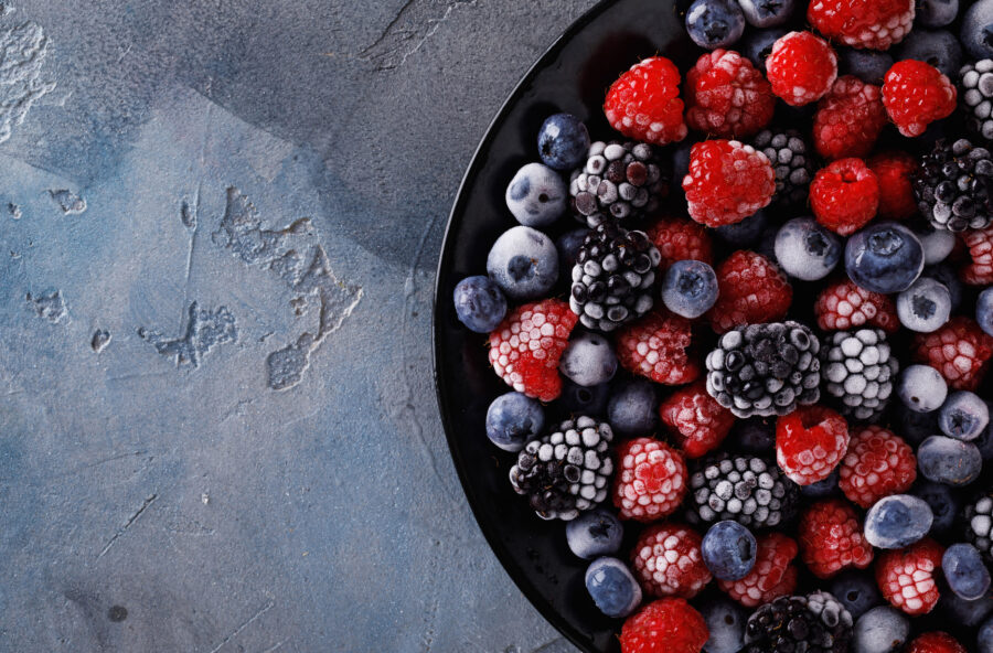 Come scongelare i cibi in modo sicuro in 8 mosse