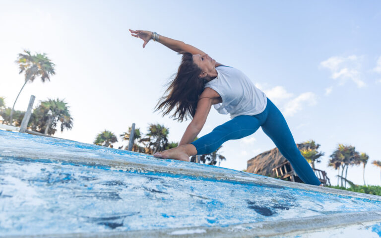yoga - triangolo yoga - triangolo