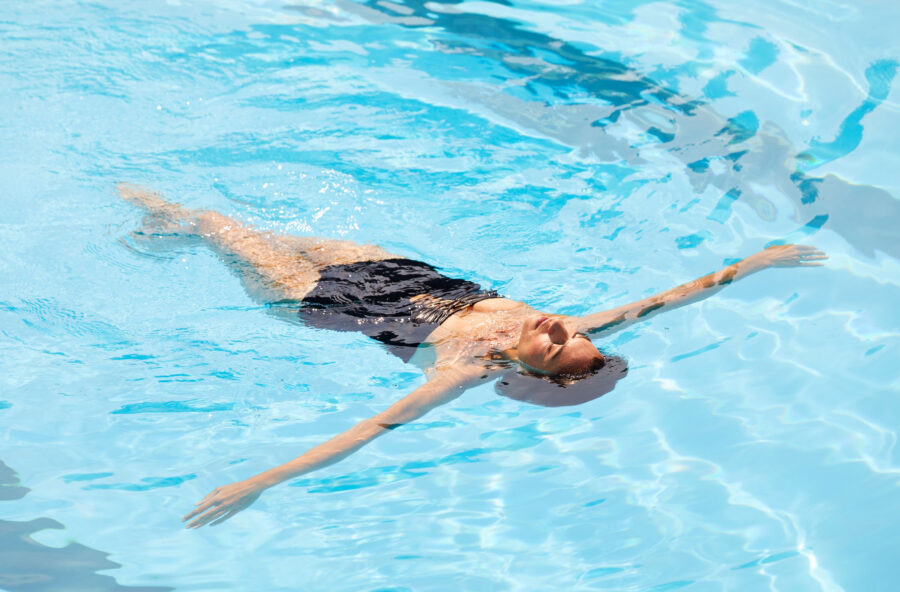 Nuoto: prendi confidenza con i diversi stili