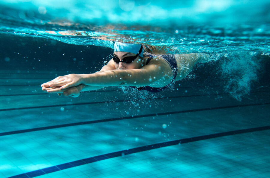Nuoto: dimagrisci migliorando la resistenza