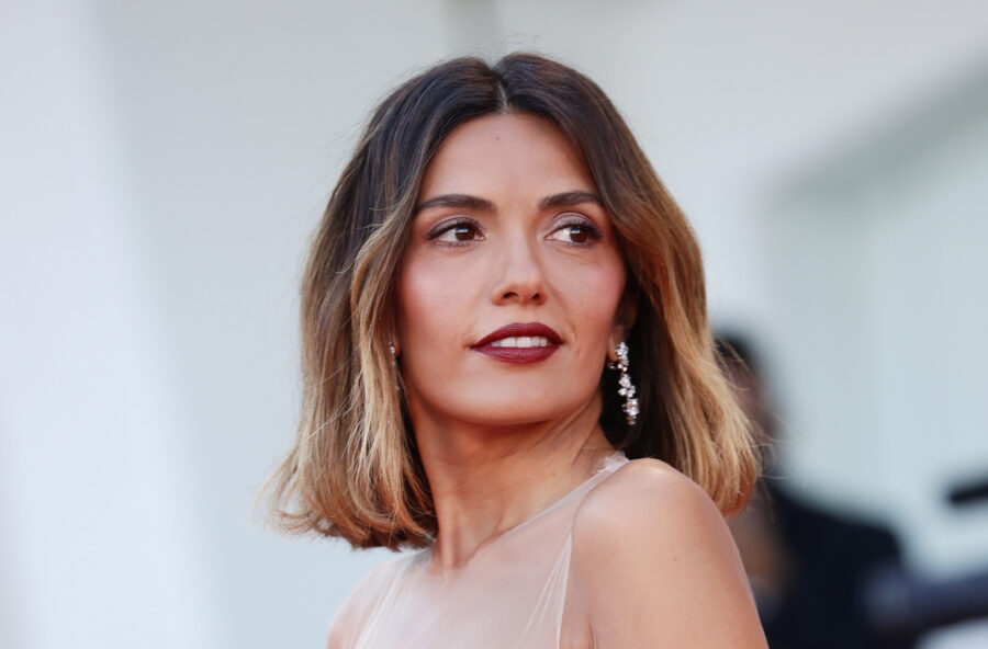 Venezia 78: copia il look super chic di Serena Rossi