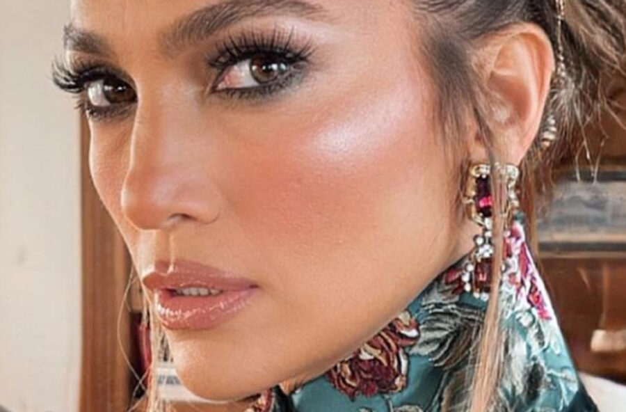 Labbra: l’overlining si realizza così