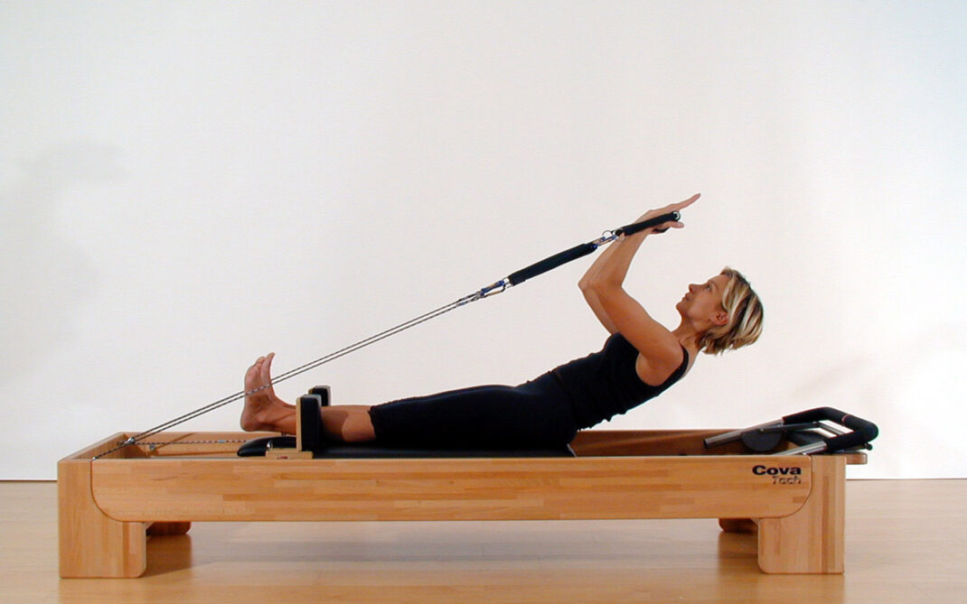 Pilates - Rowing back 90 degrees Pilates - Rowing back 90 degrees