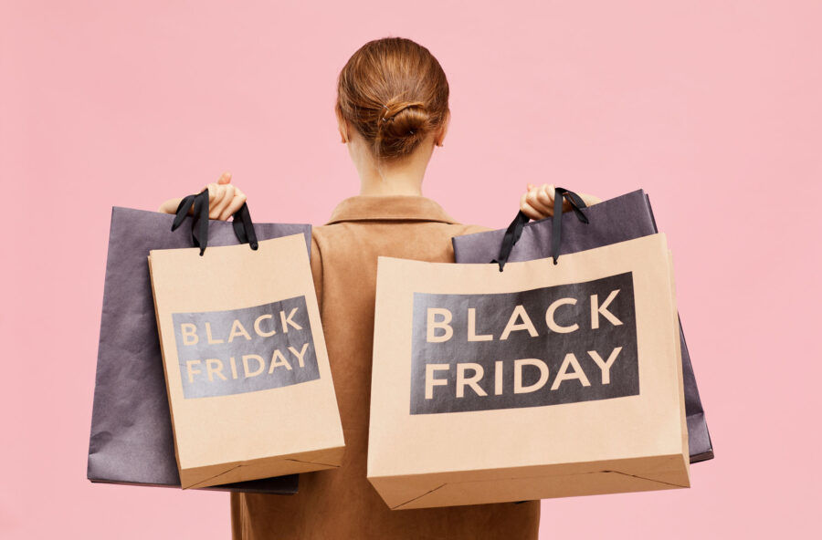 Sei una shopaholic? Attenta all’effetto Black Friday