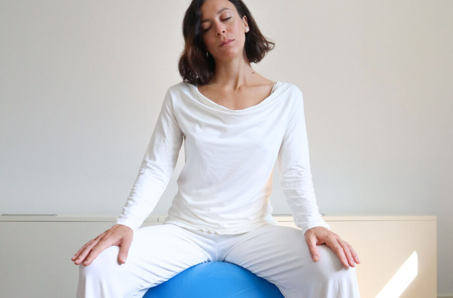 Mal di schiena da scrivania? Prova la bioginnastica