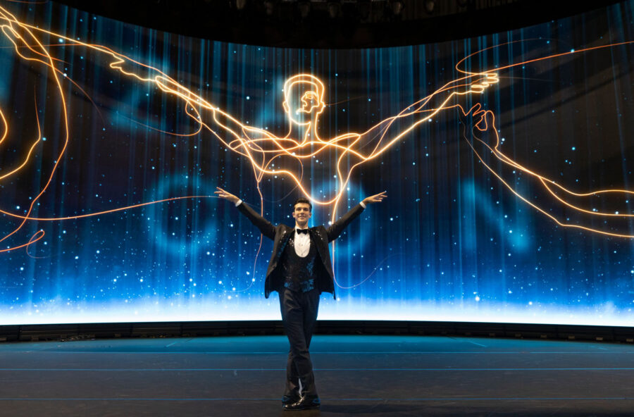 Roberto Bolle ci porta a passo di danza nel 2022