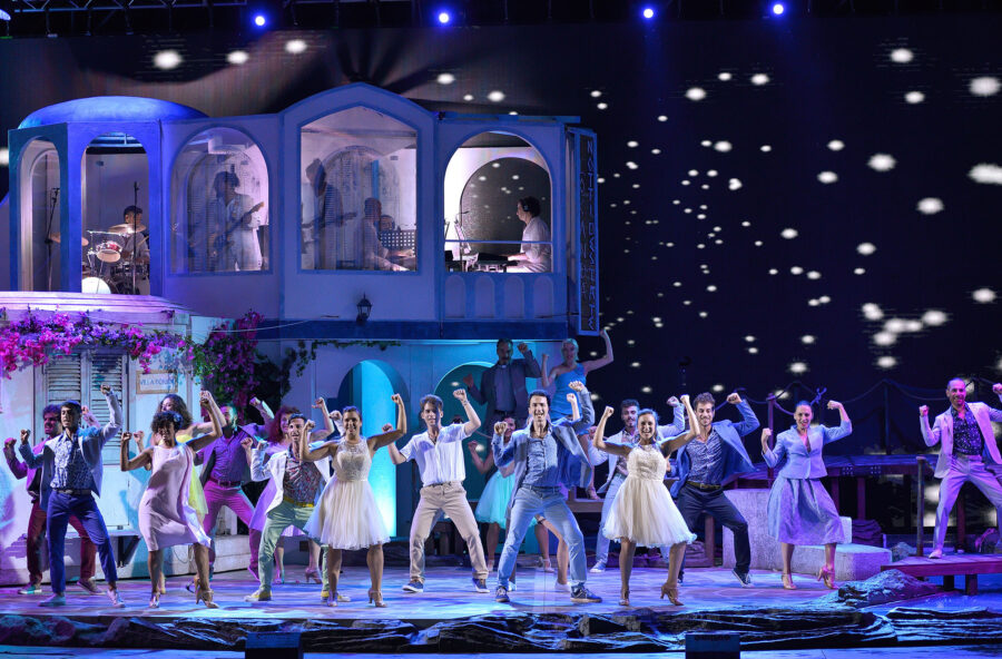 Teatro sotto l’albero