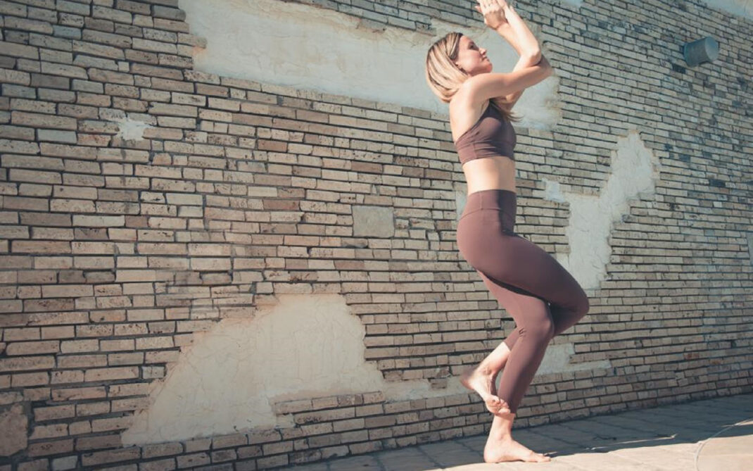 yoga - aquila yoga - aquila