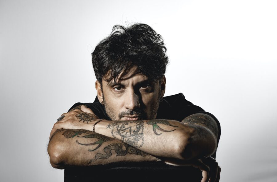 Sanremo 2022: Fabrizio Moro tra musica e cinema