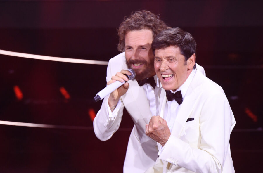 Sanremo 2022: l’energia inesauribile di Gianni Morandi