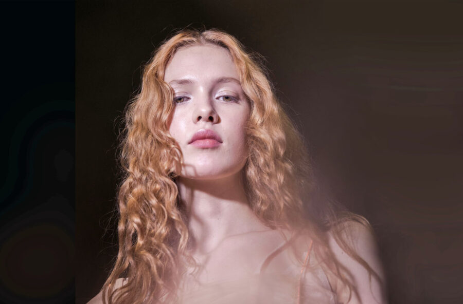 Capelli: primavera a ritmo di frisé