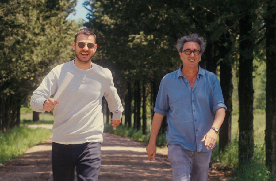 Alessandro Cattelan fa Una semplice domanda