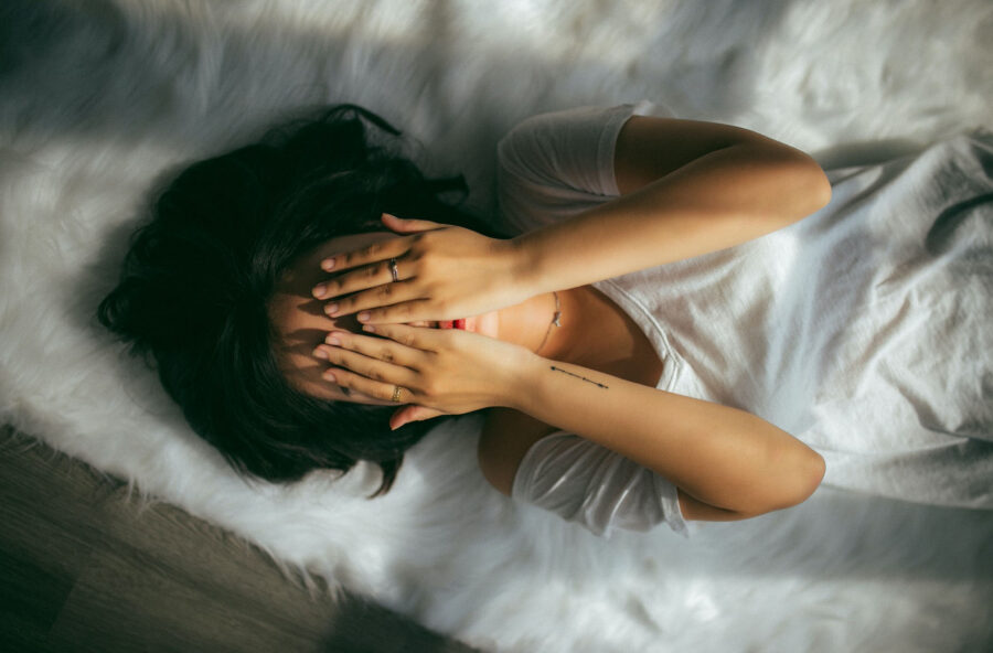 L’insonnia è femmina, ecco le regole per contrastarla